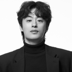 구교환