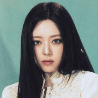 유나