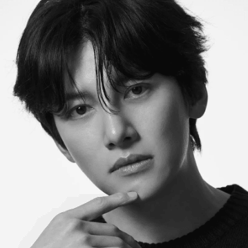 지창욱