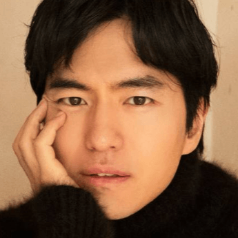 이진욱